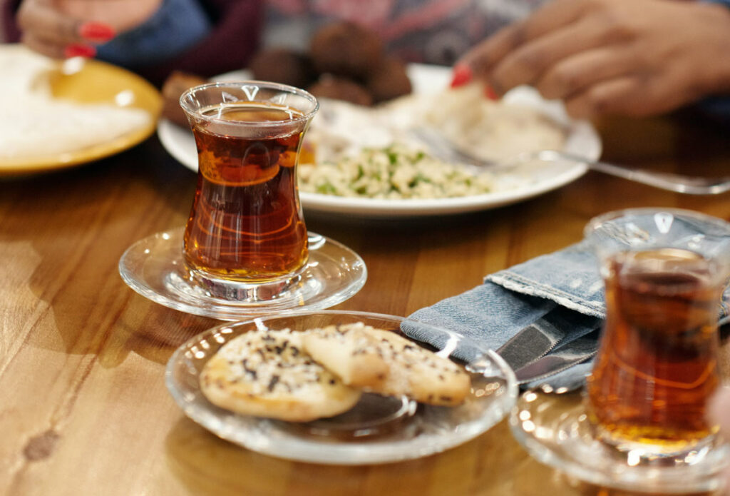 Turkish tea and breakfast table - By Jack Sparrow: Pexels - Try serving your students herbal tea as a part of breakfast along with bread with jam and cheese. 