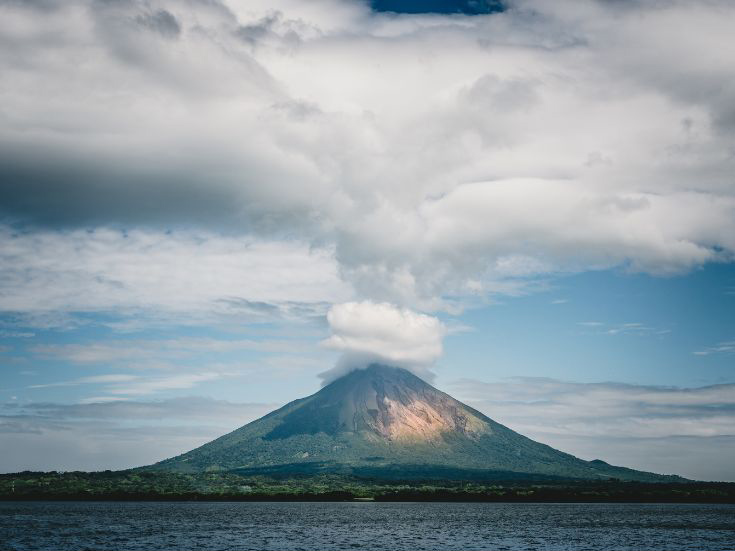 San Cristobal Volcano, the highest volcano in Nicaragua  - learn about Nicaragua for kids